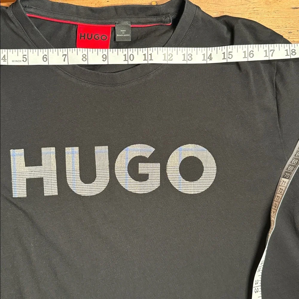 Hugo Boss - Picture 7 of 8